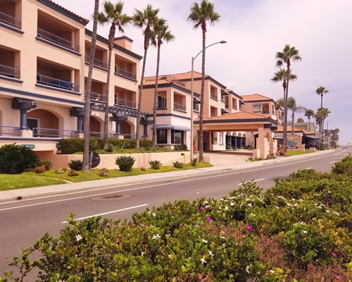 A street view of the Tamarack Beach Resort.