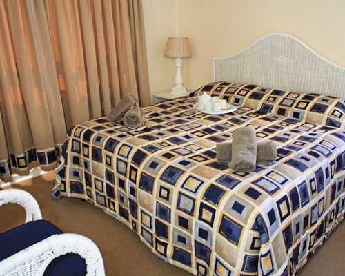 A well furnished bedroom.