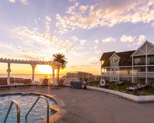 Carlsbad Inn Beach Resort