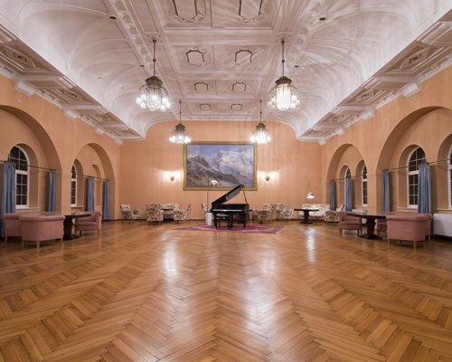 Indoor restaurant at Residence Grand Hotel Carezza.