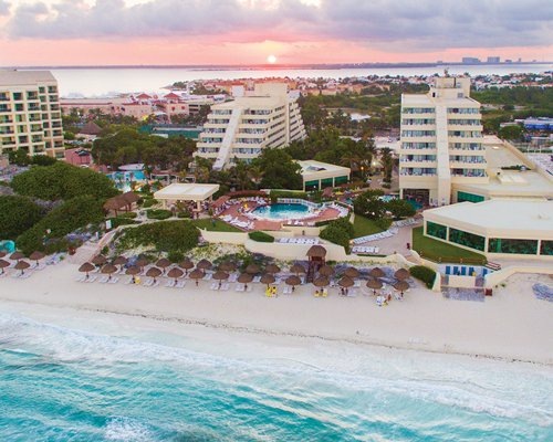 Royal Holiday- Park Royal Cancun - All Inclusive | Armed Forces ...