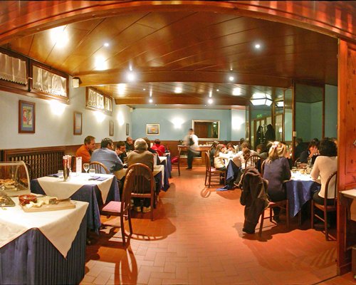 An indoor fine dining restaurant.