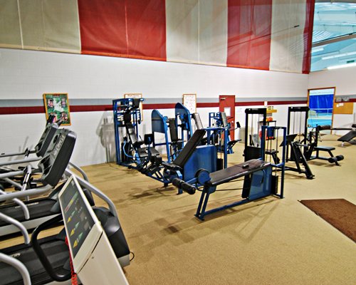 A well equipped indoor fitness center.