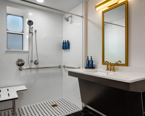 Club Wyndham Avenue Plaza