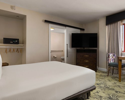 Club Wyndham Avenue Plaza