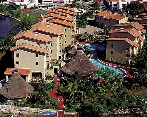 Cancún Clipper Club Image