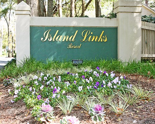 Island Links Resort