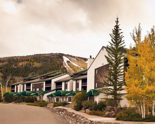 Goldenwoods Condominiums At Powderhorn Resort Image