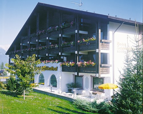 Scenic exterior view of the Ferienclub Schloesslhof resort.