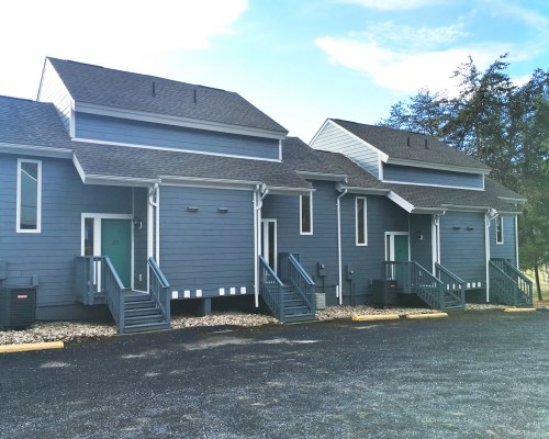 MULTIPLE CHALET HIGH UNITS.