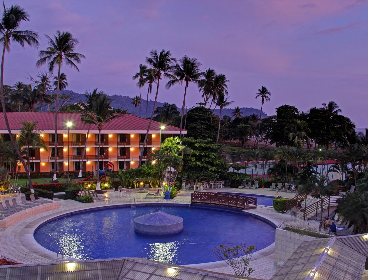 Jacó Beach Hotel & Club