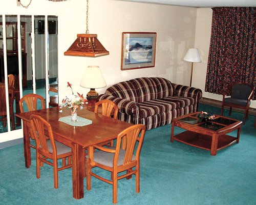 Fireside Resort Inn And Suites