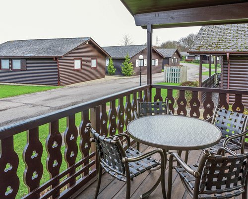Pine Lake Resort - 4 Nights