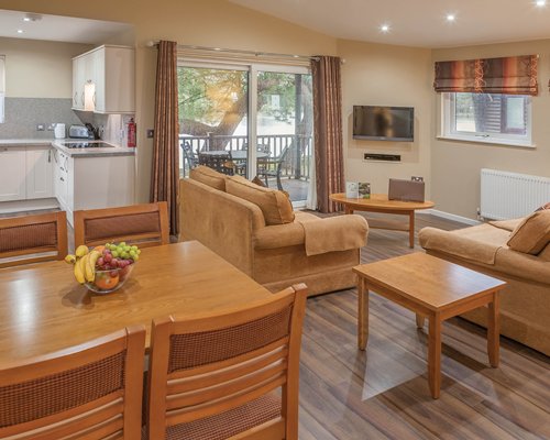 Pine Lake Resort - 4 Nights