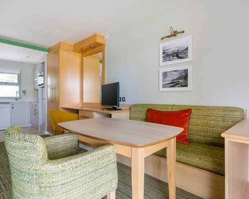 Pine Lake Resort - 4 Nights