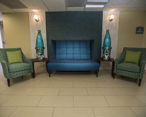 A well furnished living room.