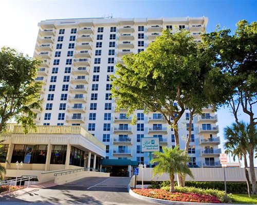 Exterior view of Fort Lauderdale Beach Resort with a pathway.