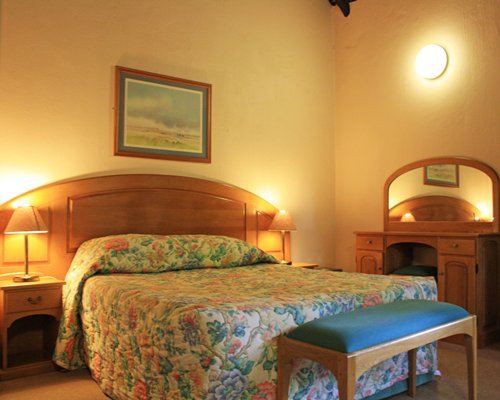 A well furnished bedroom.
