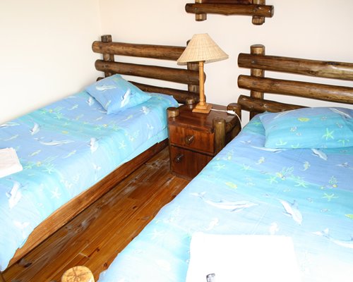 A well furnished bedroom.