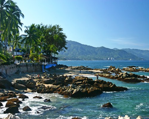 A view of the resort alongside the ocean.