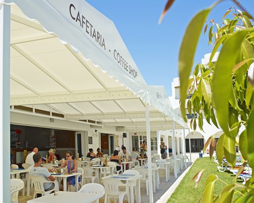 A scenic view of the cafeteria at Hotelsol.