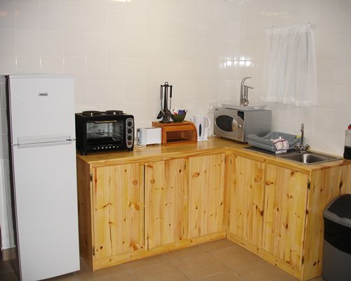 A well equipped kitchen.