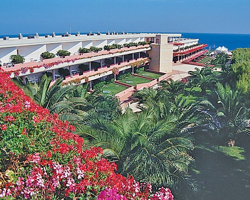 Hotel Villaggio Cala Corvino Image