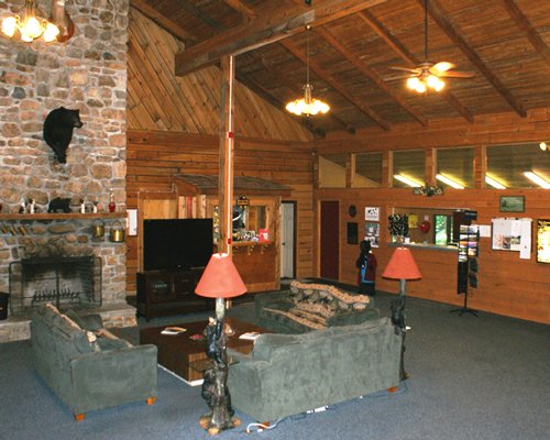 Smoketree Lodge