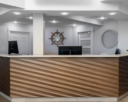 WorldMark Surfside Inn