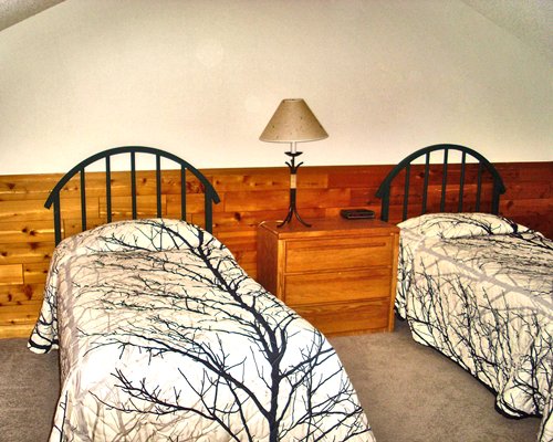 Bedroom with two twin beds.