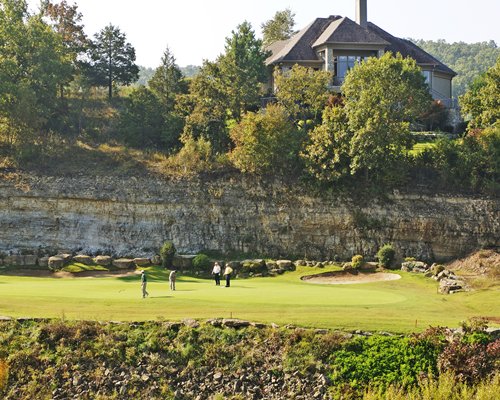 Stonebridge Village Condominiums