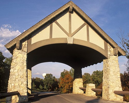 Stonebridge Village Condominiums