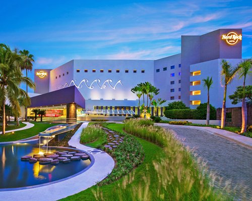 Hard Rock Hotel Vallarta Resort rooms