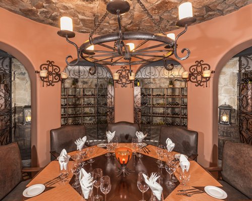 A well furnished indoor dining area.