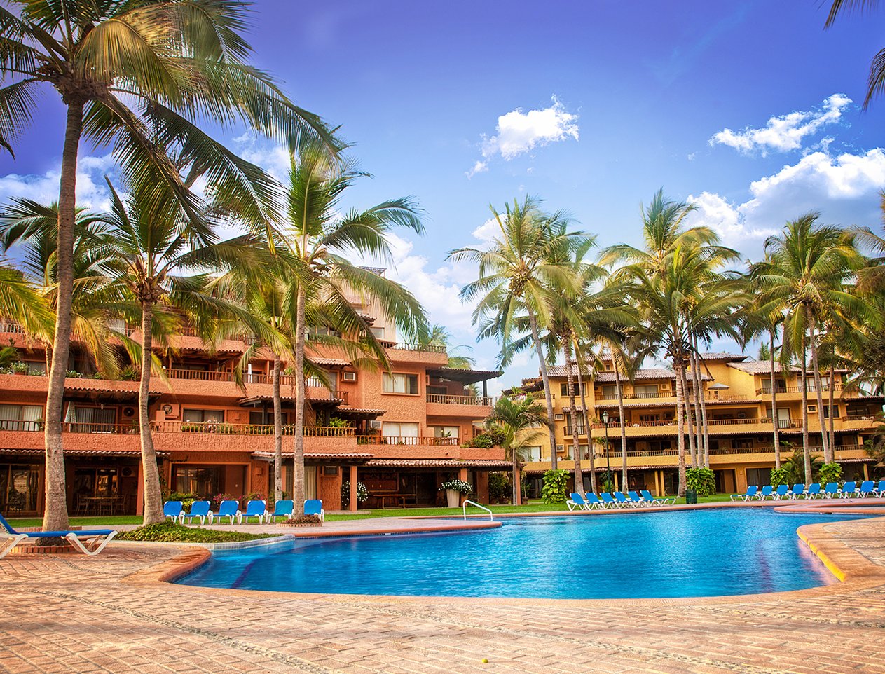 Park Royal Homestay Los Tules