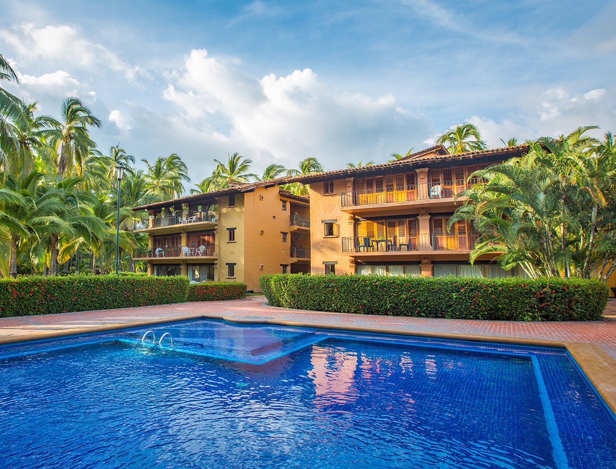 Park Royal Homestay Los Tules