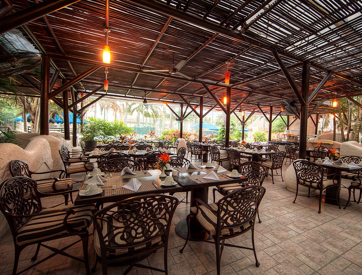 Park Royal Homestay Los Tules