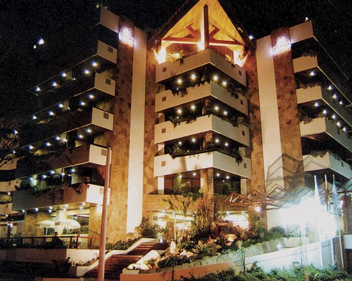 Yotaú All Suites Hotel