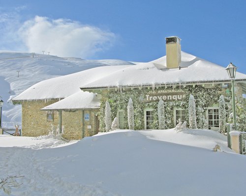 Sierra Nevada Sports Club