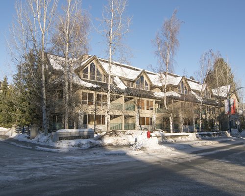 Whistler Vacation Club At Twin Peaks