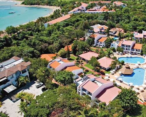 Bluebay Villas Doradas