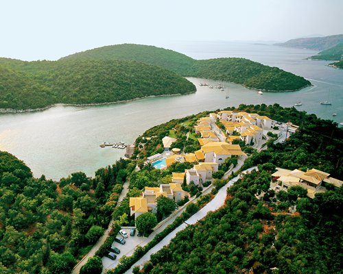 Agios Nikolaos Bay