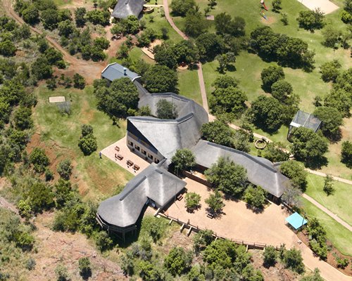 Monateng Safari Lodge