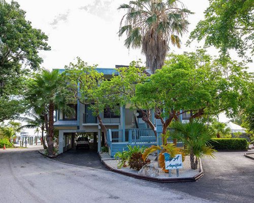 Scenic exterior view of a pathway to Marathon Key Beach Club.