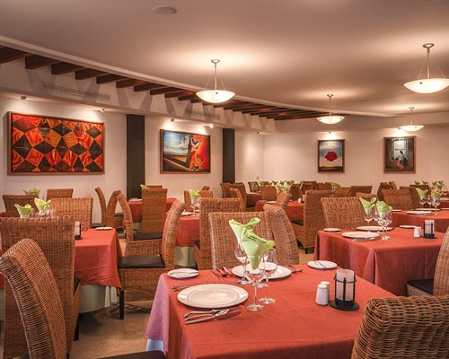 Indoor restaurant at Crown Paradise Golden.