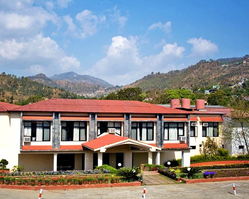 An scenic view of a multi story resort.