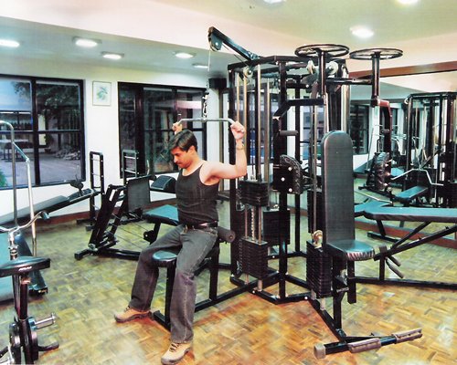 A well equipped indoor fitness center.