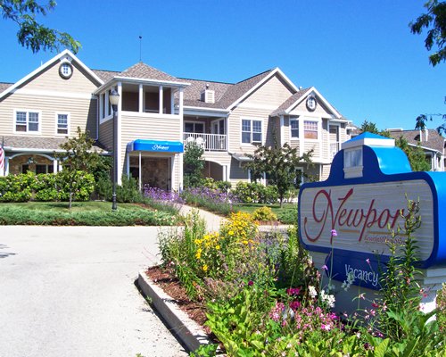 Signboard and entrance of the Newport Resort.
