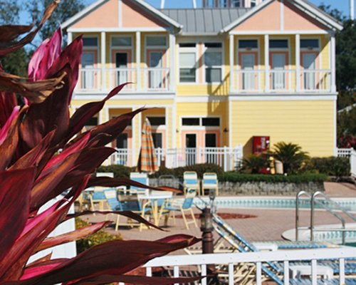 Barefoot'n in the Keys at Old Town