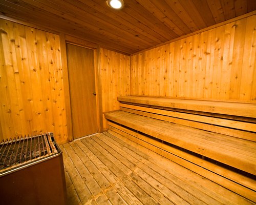 A well furnished sauna.